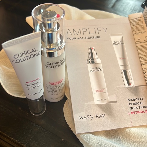 Mary Kay Skincare Mary Kay Clinical Solutions Calm Restore Facial